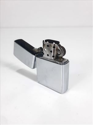 Vintage 1993gd Zippo USA A IX