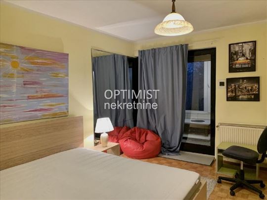 Centar-dvosoban sa terasom-45m2 ID#3054