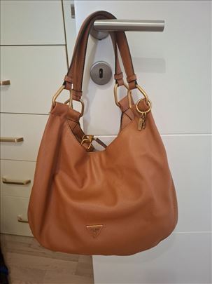 Guess tašna, nekorištena (nova)