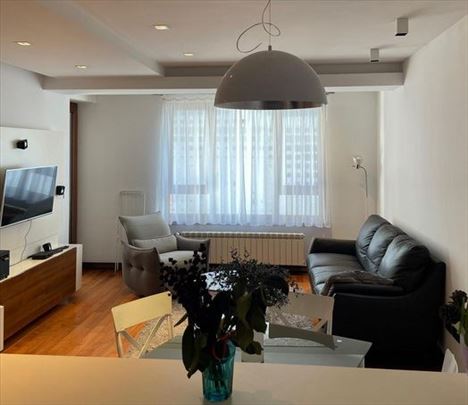 Moderan, lux stan, Trešnjin cvet, ID 7735