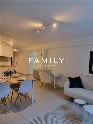 Na prodaju novorenoviran dvosoban stan u centru No