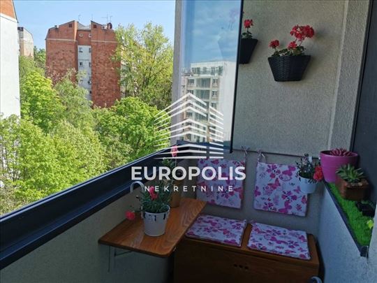 Retko u ponudi 2.0 , Beo šoping centar ID#8124