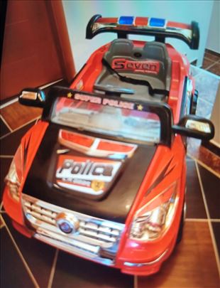 Auto na akumulator