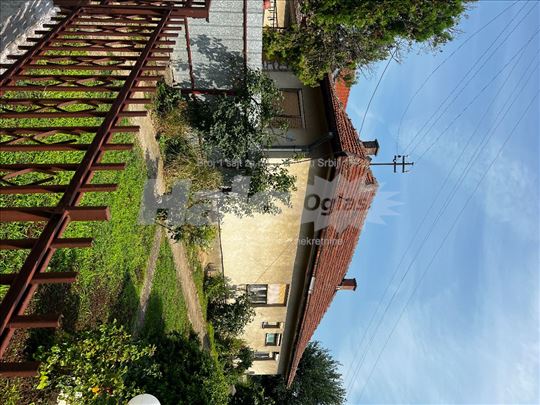 Kuća u Velikom Gradišu na Prodaju 