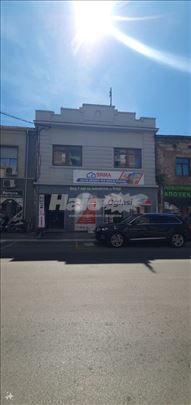 Prodajem poslovno stambeni objekat 440m2 x 2