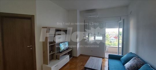 Jednoiposoban stan u Borči 