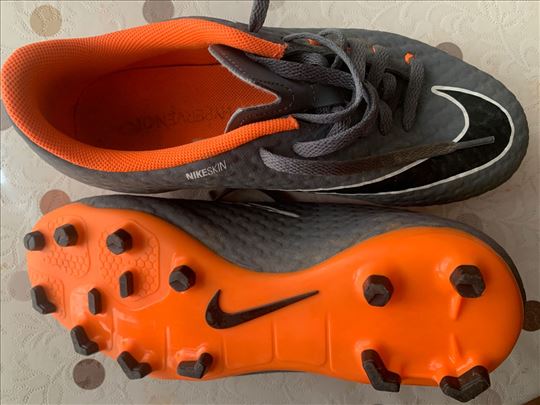 Kopačke Nike, br.38, kao nove, Beograd