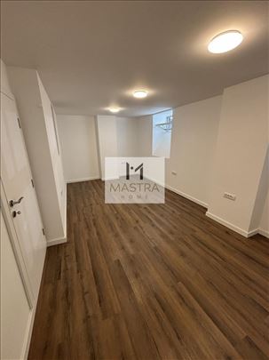 Lux, Kosančićev venac, 55m2 - može za pp