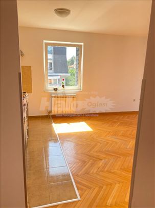 Petlovo brdo – novogradnja, CG, parking, svetao 
