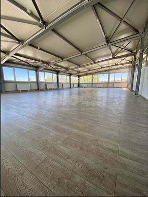 Poslovni prostor 160 m²