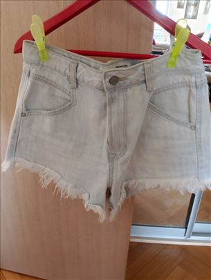 Sorc Stradivarius+majca Fashion look
