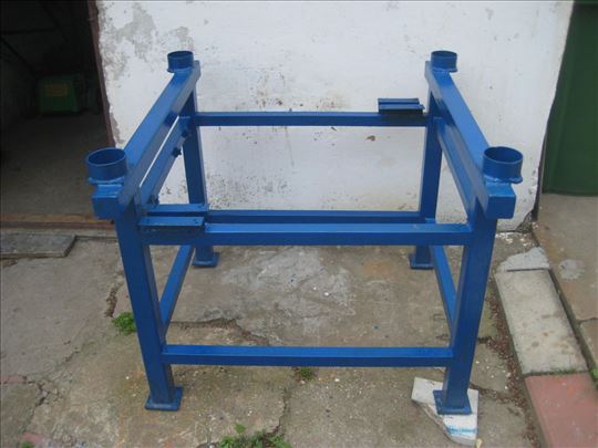 Vibro sto sa monfaznim motorom 