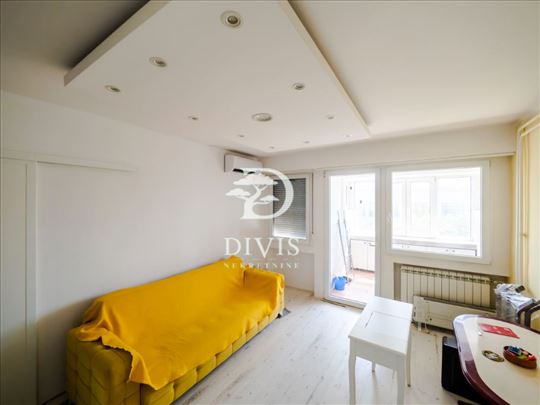 Renoviran 1.5 stan kod BEO Shopping centra, 38m²