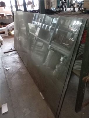 STAKLO 10 mm debljine, 3,2 x 1, 2 metra, 2 table