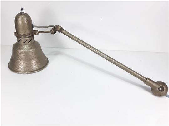 Vintage industrijska lampa