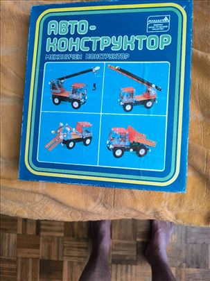 Auto konstruktor