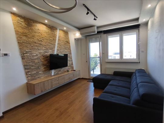Lep 3.0 stan, 63m3, Podbara