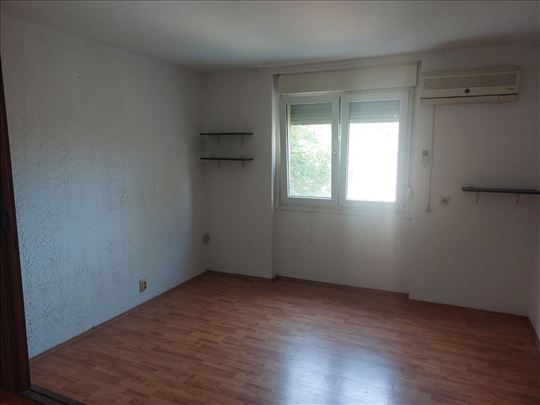 Platz nekretnine-46m2