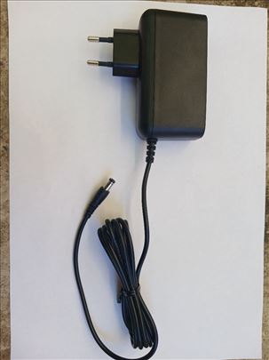 Punjac adapter 12v 2.5 ampera 30watt