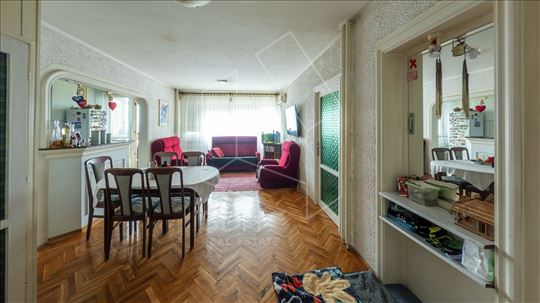Rudo 4.0 dvostran, 76m2 sa 2 lođe, Konjarnik"Aviv"