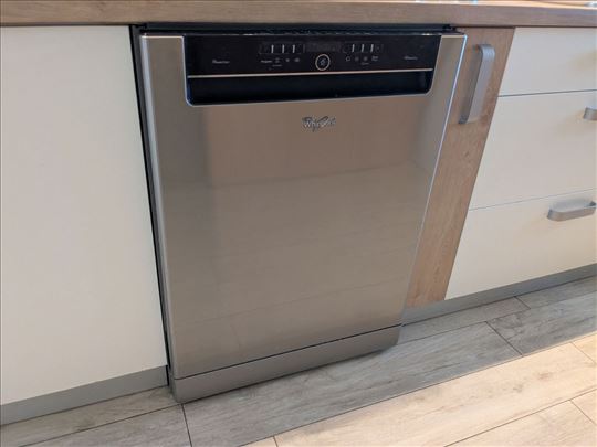 [pokvarena] Whirlpool sudomašina ADP 9070 IX