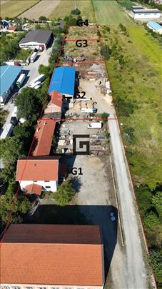 4 odvojene parcele na prodaju - Plac 135 ari uz Zr