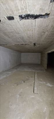 Garažna mesta - Vrnjačka banja - Novogradnja