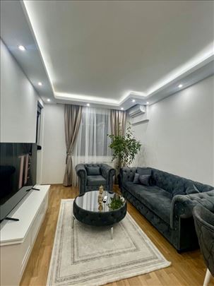 Banovo Brdo, 2.0,LUX, Useljiv