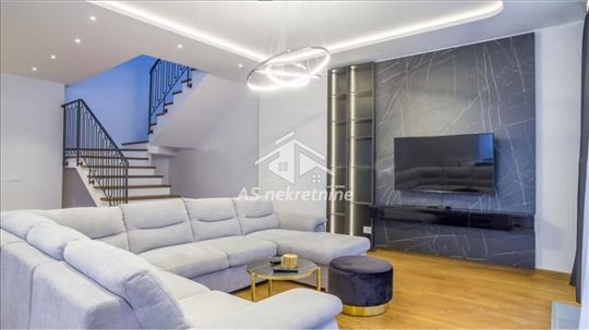 Beograd, Kalenić pijaca, Stan, 5.0, 188m2