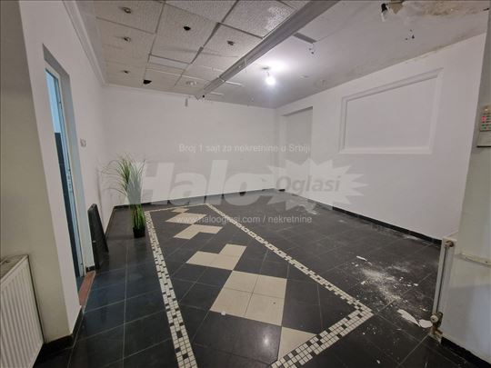 Lokal u Žarkovu TC Brod 26m2