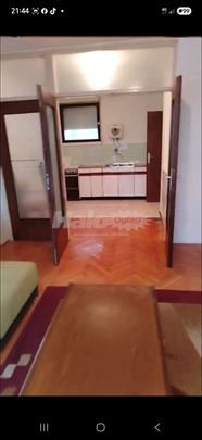 Prodajem stan u Borči 55m²