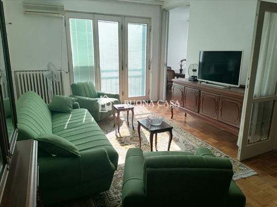 Dobar, odličan raspored prostorija