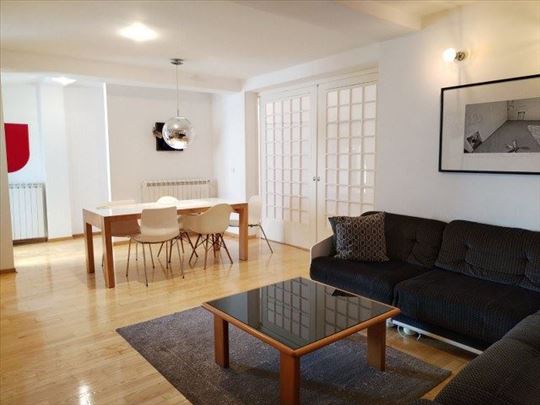 Terazije, 130m2, četvorosoban, dve terase,namešten