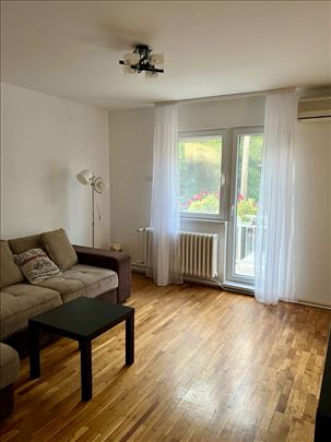 TOP, Petlovo Brdo,niski troškovi,2.5 sobe, terasa,