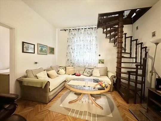 Zemun, mereno 70 m2, odličan dupleks ID#11913