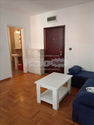 Izdajem stan - Opština Zvezdara