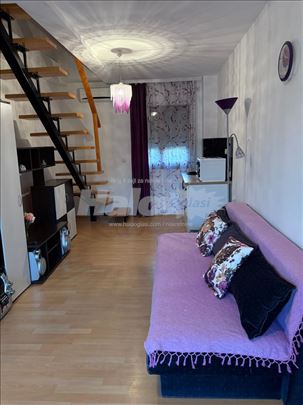 Izdavanje stana Zemun/Altina