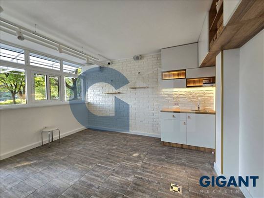 Medakovic II, lokal, 20m2+10m2,kompletno renoviran