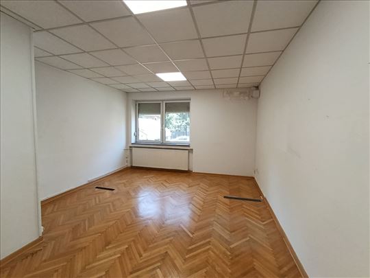Vračar, Krunska, poslovni prostor, 250 m2
