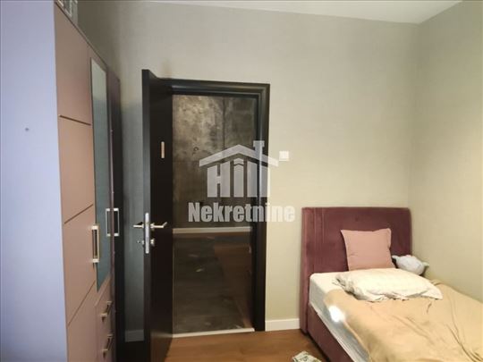 Bežanijska Kosa duplex, uknjiženo 92m2, mereno 120