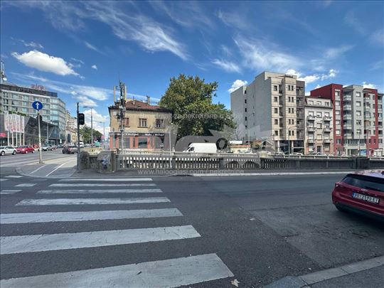 Centar - Vukov Spomenk - (Dimitrija Tucovića 5)