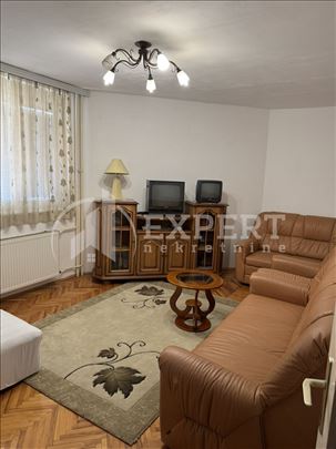 Izdaje se stan na Trošarini, 58m2