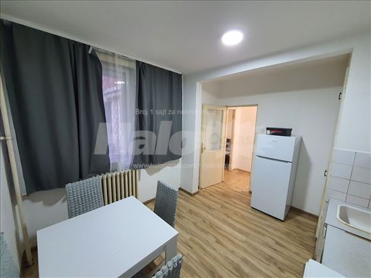 Izdajem stan 32m2