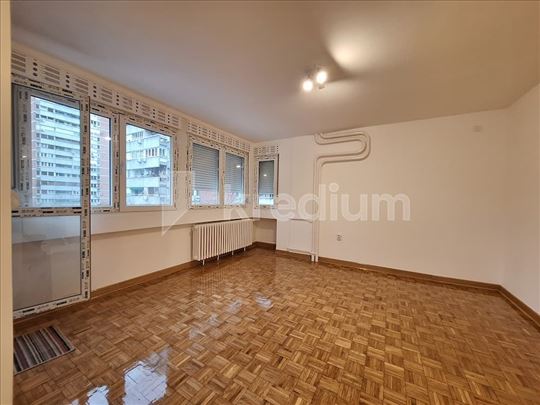 Jurija Gagarina - 04 - Novi Beograd
