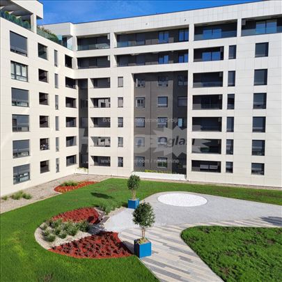New aparment in complex "Sajam corner"