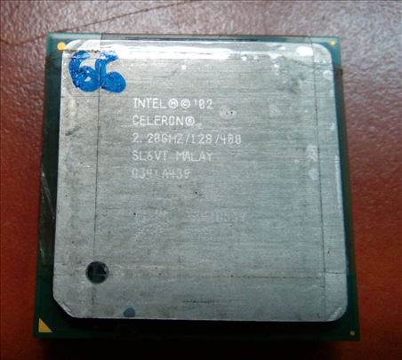 Procesor (66) Intel Celeron 2200 MHz-400-128