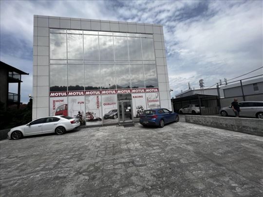 Prodajemo stambeno-poslovni objekat na Zvezdari 