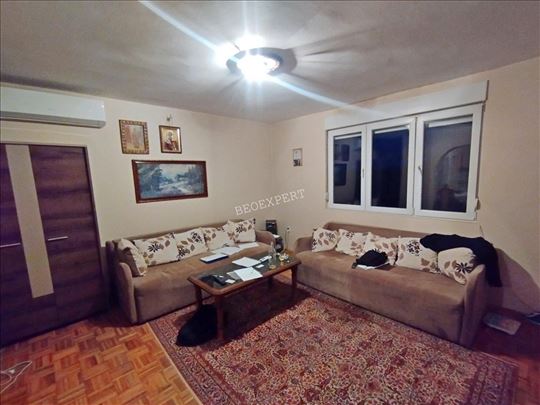 Renoviran + garraža