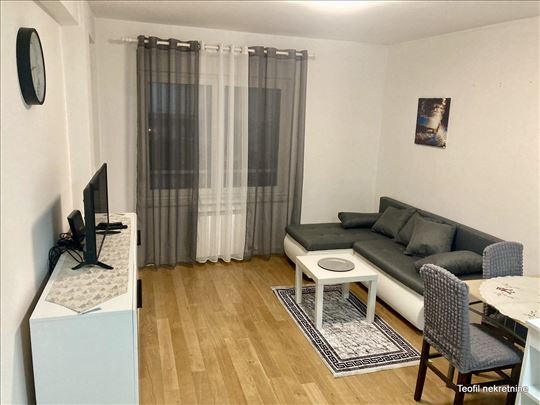 Zemun Blizina centra 44(T) novogradnja ,namešten