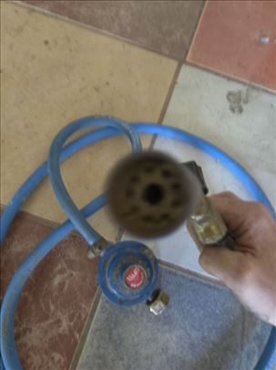 Brener crevo regulator pritiska plinski